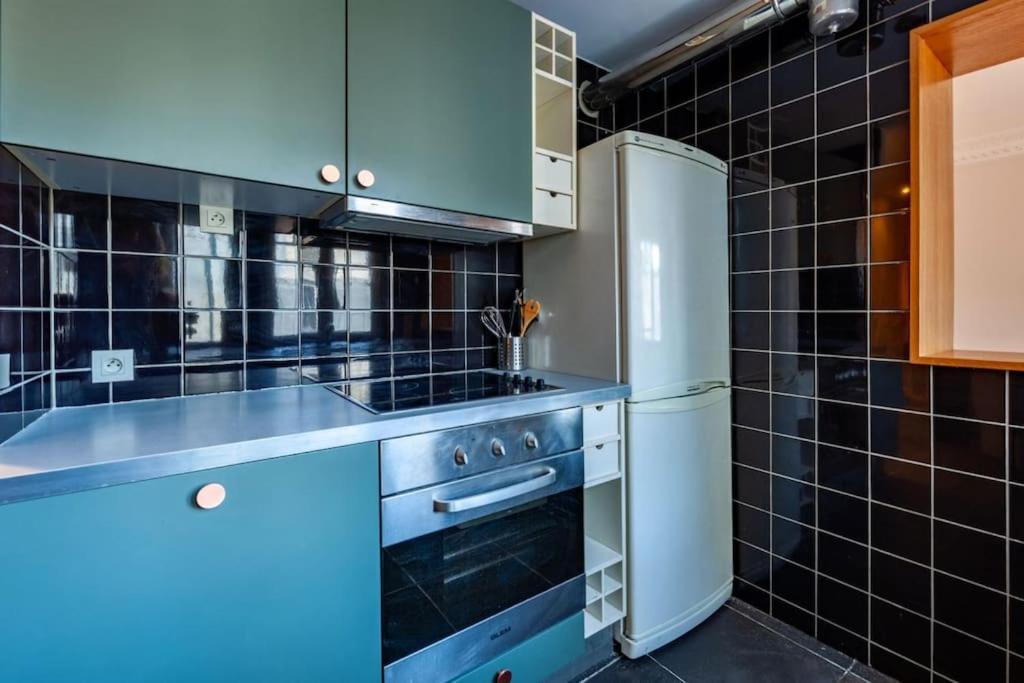 Charmant Appartement Au Coeur De Paris Bagian luar foto